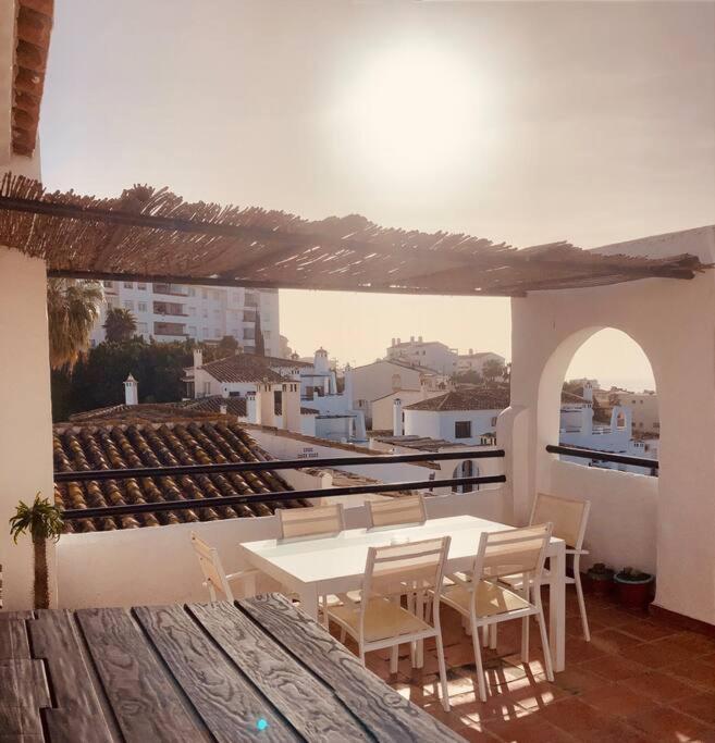 Marvellous Sea Views 2 Bed Pueblo Evita *